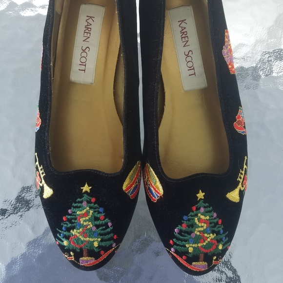 Vintage|Karen Scott Holiday Embroidered Velvet Flats, Sz 7 M - Picture 6 of 14